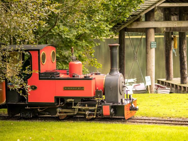 Oakfield Park 1