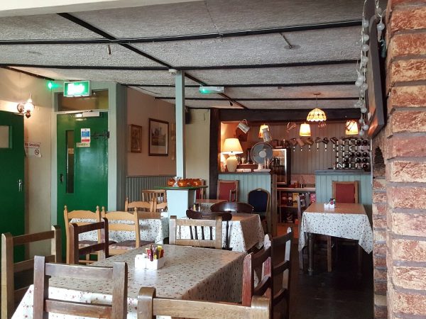 Peppers Bar Restaurant 4