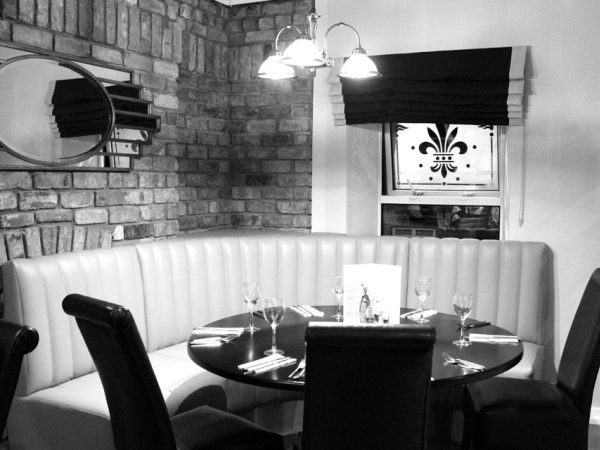 Rices Bar Restaurant 4