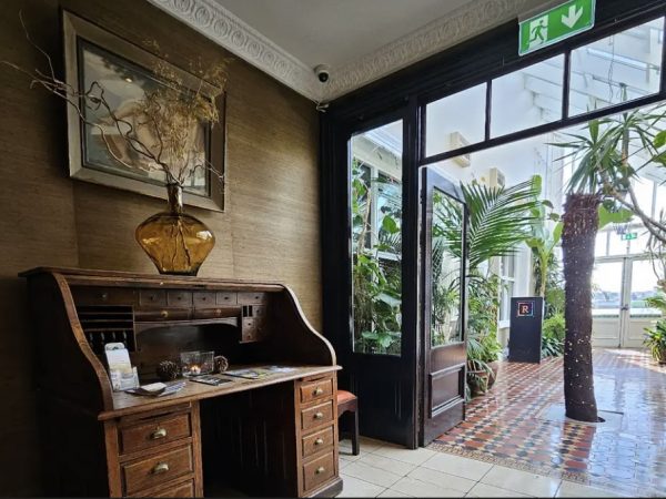 Riverbank House Hotel 9