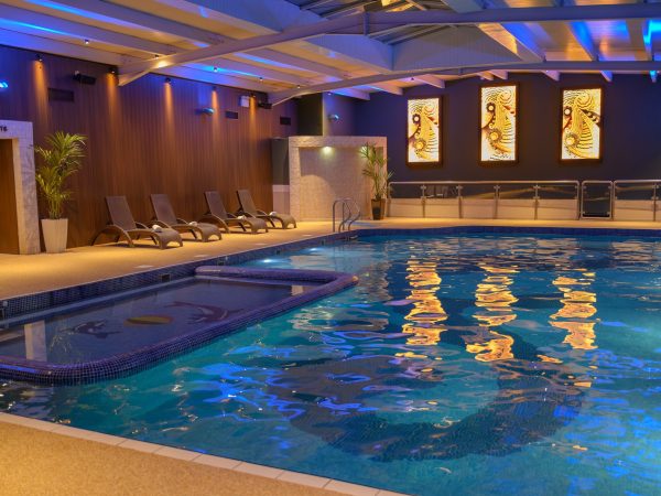 Riverside Park Hotel 13