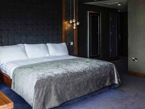 Riverside Park Hotel 5