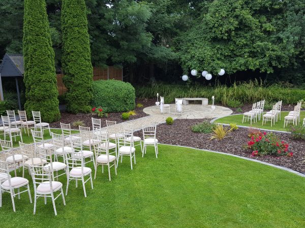 Shamrock Lodge Hotel Civil Ceremony in Gardens