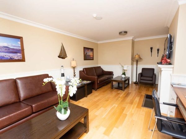 Strandhill Lodge Suites 3