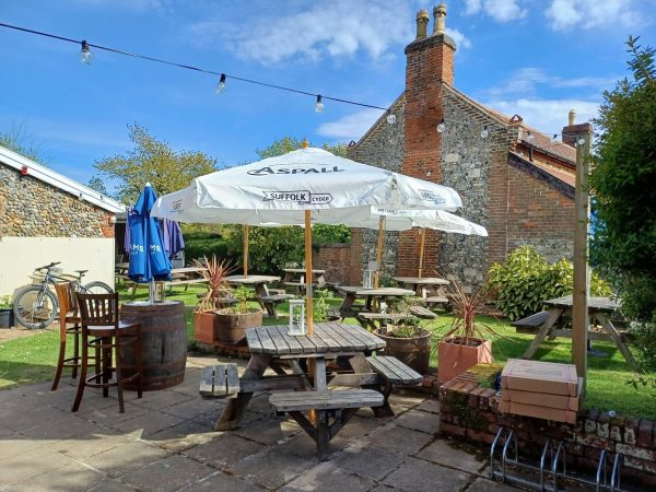 The Beehive Pub 11