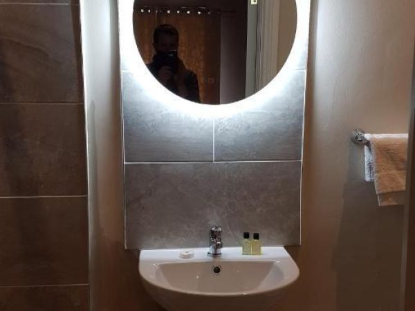 The Bounty Bar Accommodation 10