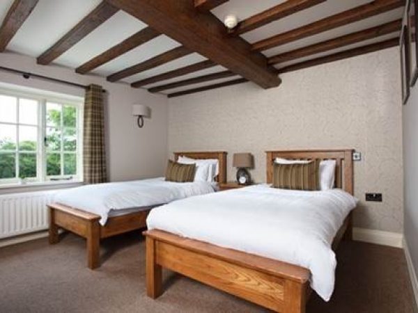 The Broom Hall Inn 8