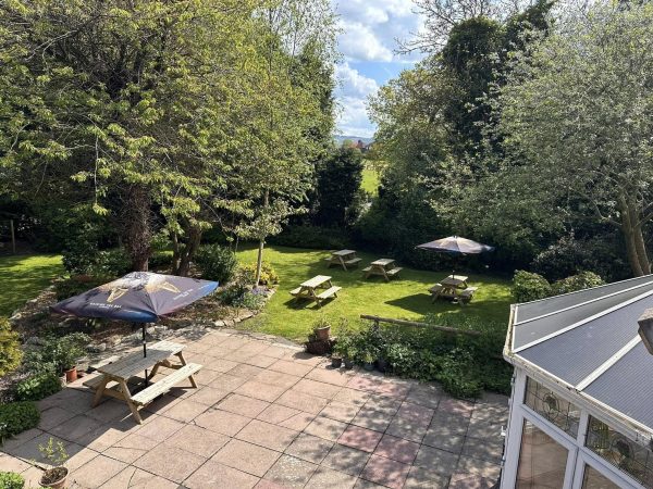 The Bulls Head at Smallwood 12