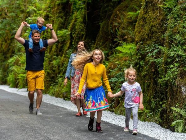 The Devon Inn Hotel 12