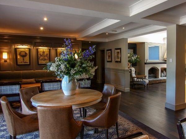 The Devon Inn Hotel 4