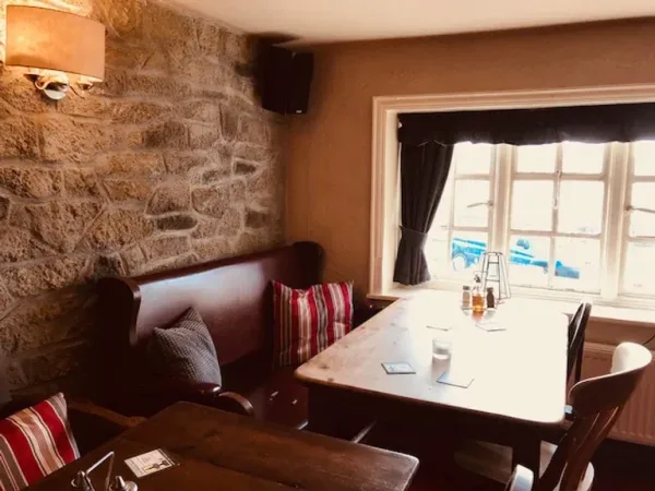 The Druid Inn Llanferres 5