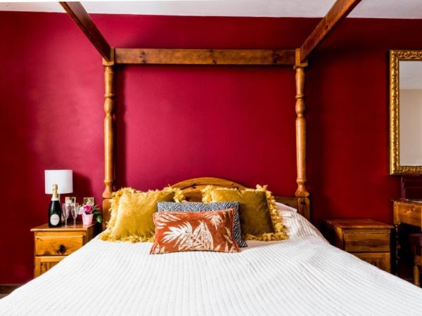 The Fountain Inn Oldwood 3