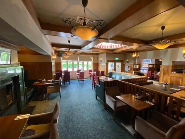 The Grasshopper Inn 10