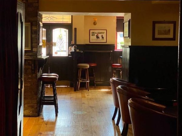 The Grasshopper Inn 5