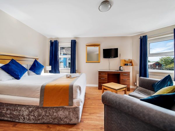 The Iona Inn 6