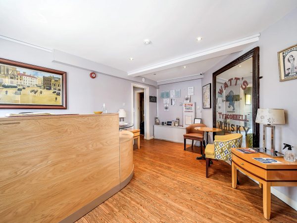 The Iona Inn 7