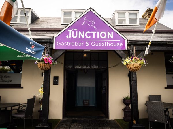 The Junction Gastrobar Guesthouse 8