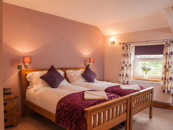 The Little Crown Inn Restaurant 2