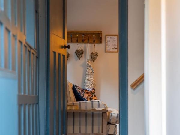 The Lower Buck Inn 11