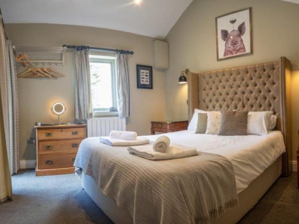 The Lower Buck Inn 5