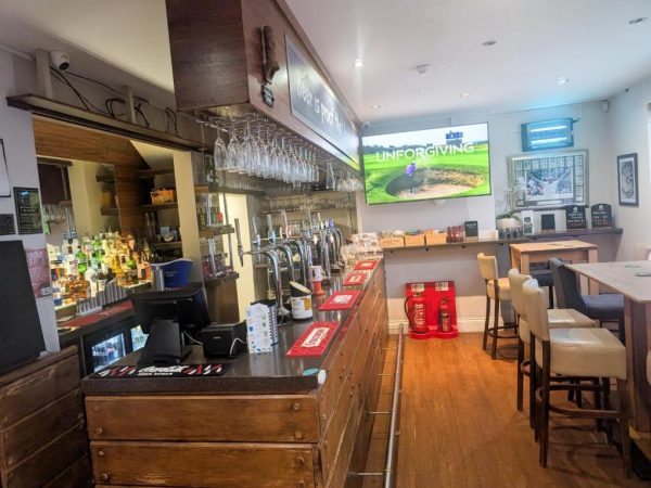 The Maypole Inn 11