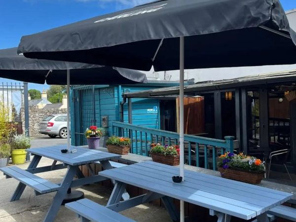 The Mount Kennedy Inn 6