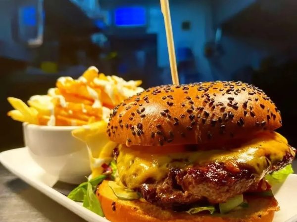 The Mount Kennedy Inn 7