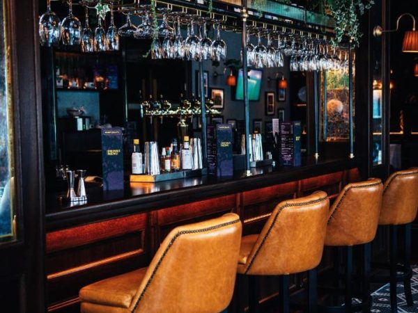 The Parkview Hotel 11