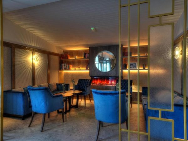 The Parkview Hotel 8