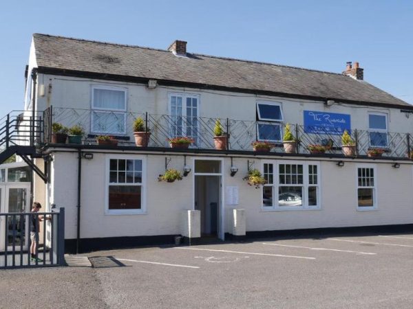 The Riverside Inn 10