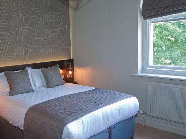 The Royal Hotel 7