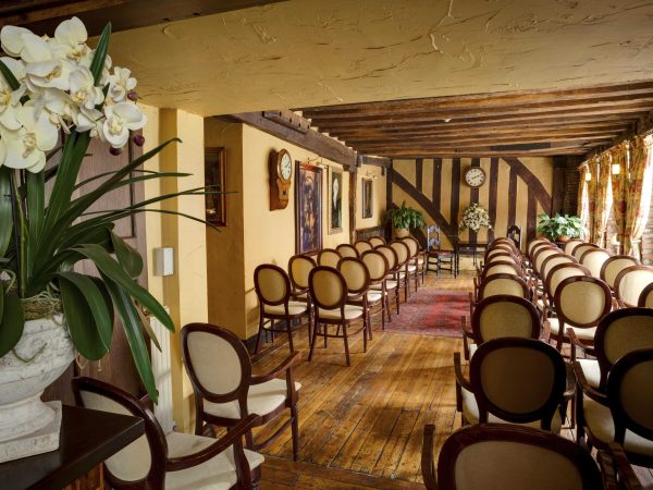 The Saracens Head Hotel 12