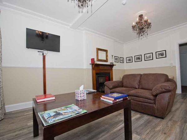 The Square Townhouse 1