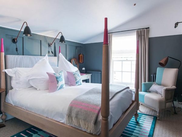 The Swan Hote 11