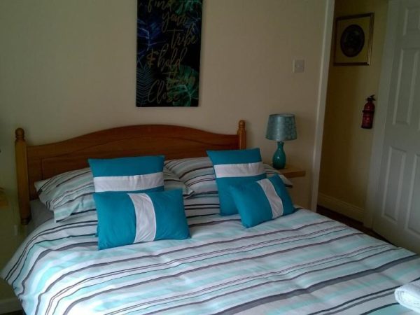 The Townhouse Elphin 5