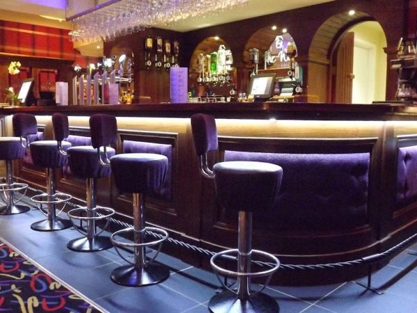 The Well Bar Grill 7