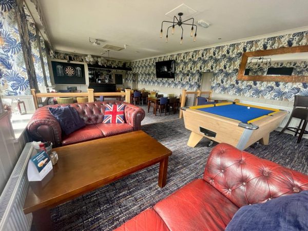 The White Swan at Yeadon 12