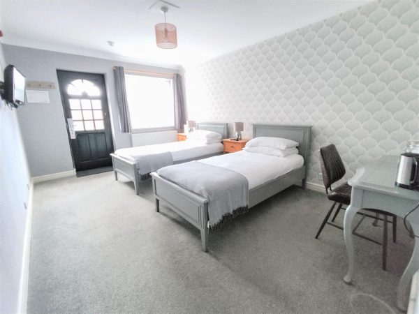 The Woodcote Hotel 10