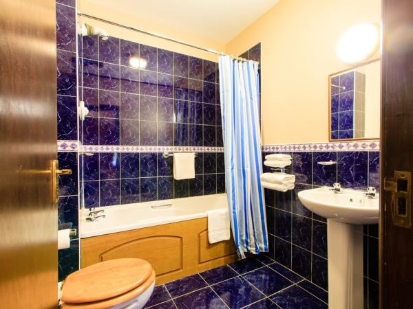The Yeats County Inn 8