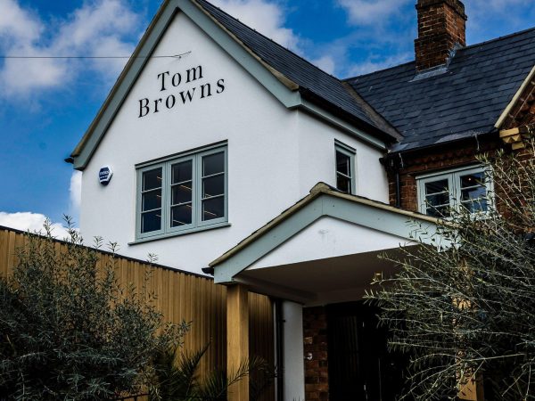 Tom Browns 3