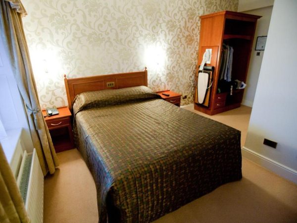 Westenra Arms Hotel 6