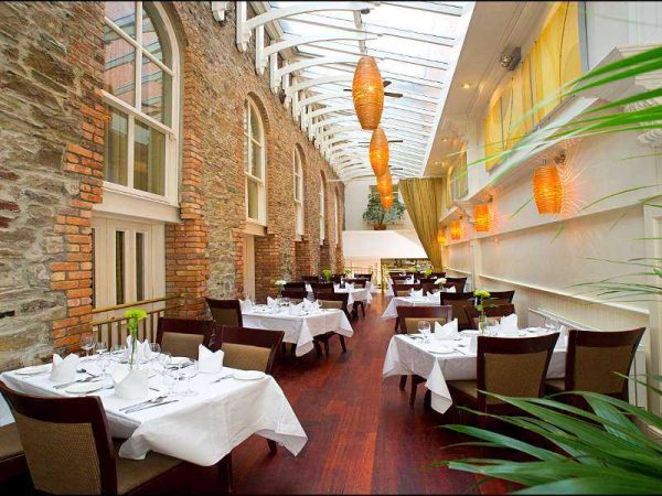 Westenra Arms Hotel 8