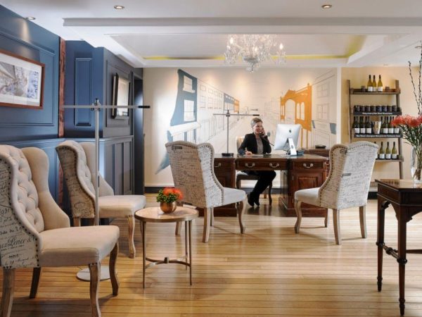 Blue haven reception baner