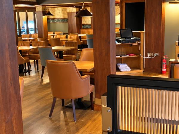 Cobblers gastropub pizzeria
