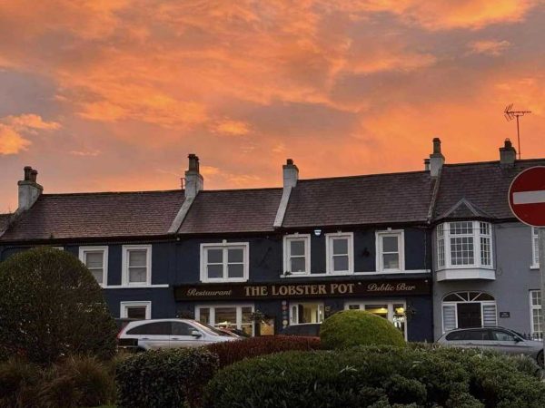 Lobster pot cover page