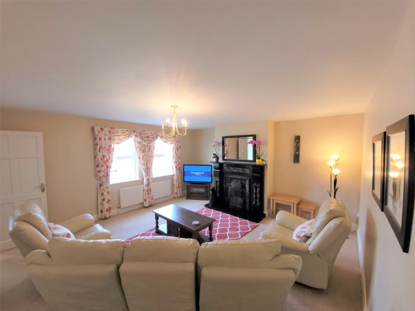 Self catering kenmare 1