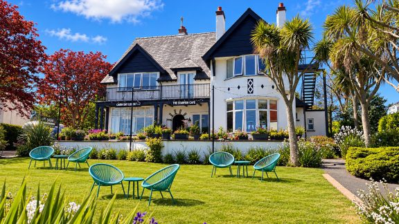 Cairn Bay Lodge 12
