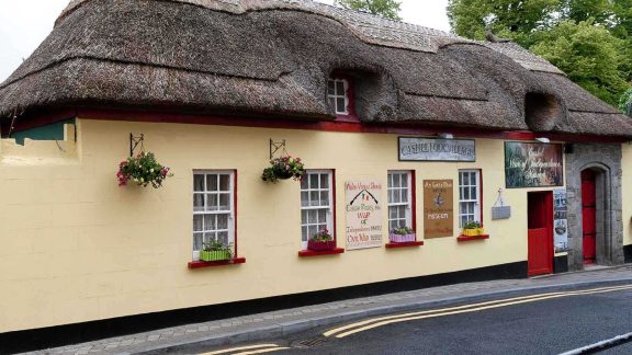 Cashel Folk Village 1