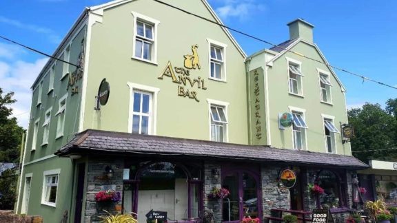 The Anvil Bar Restaurant tmb