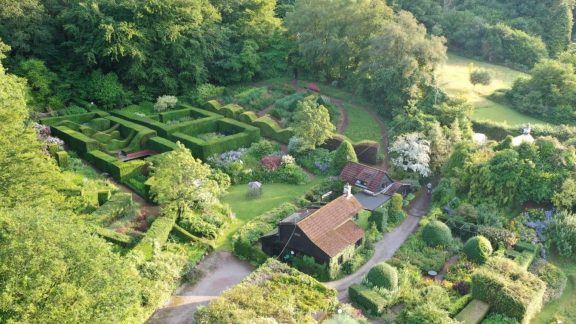 Veddw House Garden 1